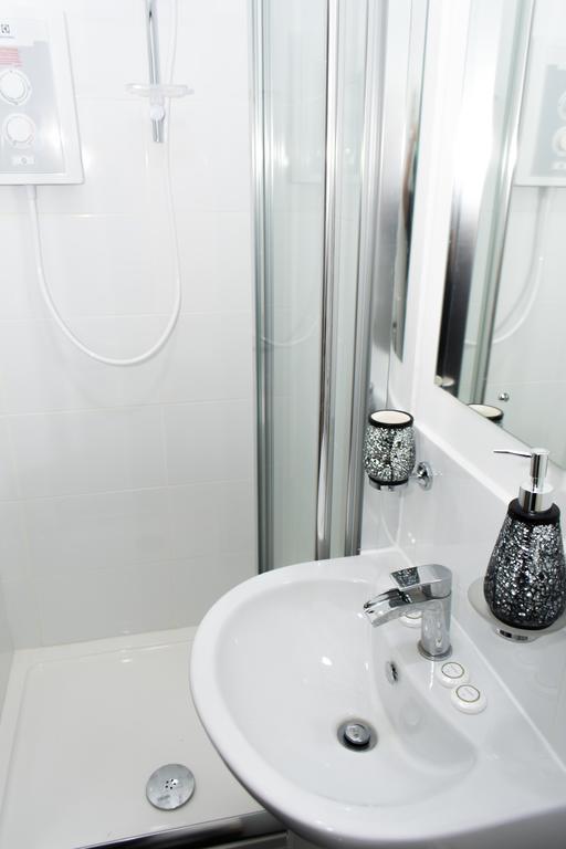 Park View Residence Manchester Luaran gambar